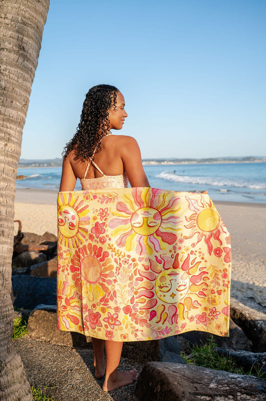 Solar Kiss Beach Towel