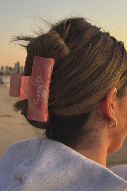 Beach Side Babe Clip